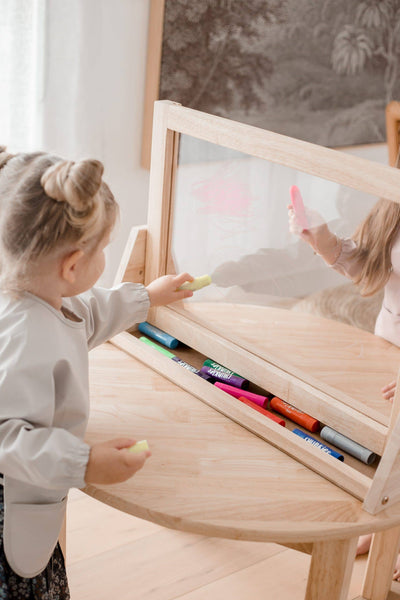 QToys Wood 4 in 1 table Easel